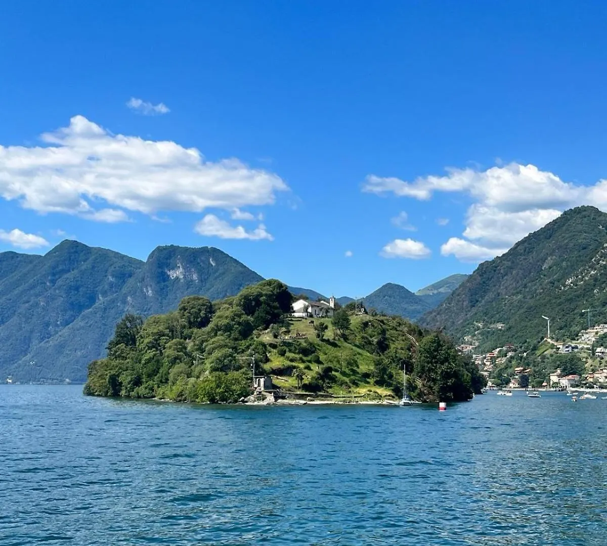 Lo Scorcio Sul Lago Ossuccio